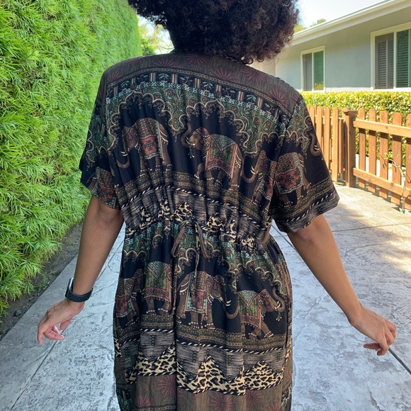 ❗️SOLD❗️Vintage Dress / Kimono ethnic print - Picture 7 of 9